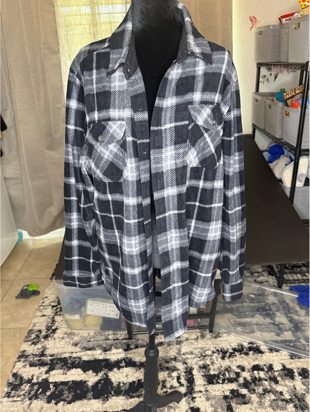 Freedom Foundry Black and Gray Plaid Button-Up Shirt Jacket
